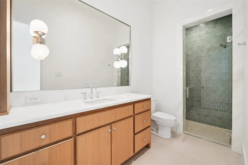 6923 Robin Road Dallas TX 75209