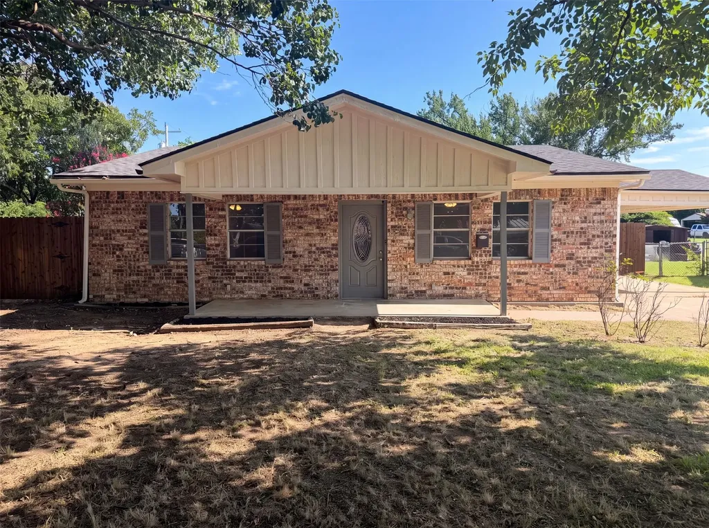 502 Jennings Street Nocona TX 76255