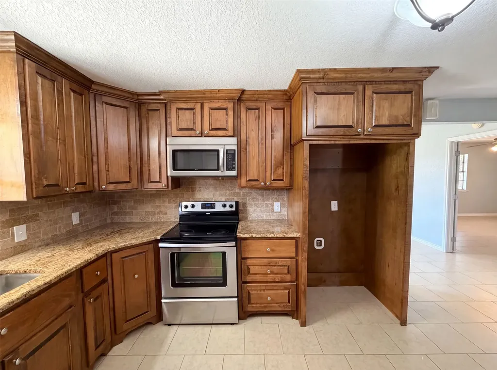 502 Jennings Street Nocona TX 76255