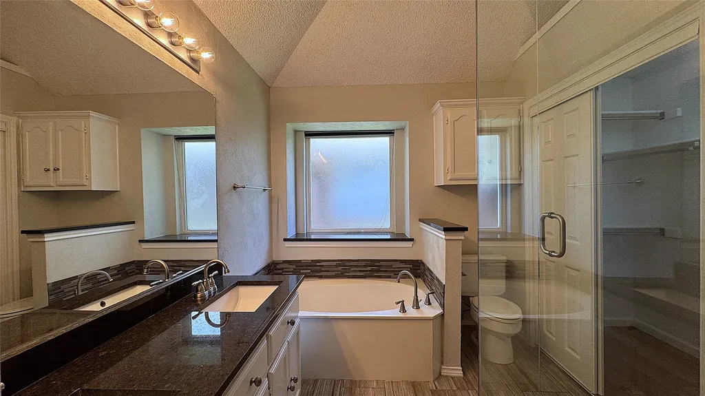 3223 Renaissance Drive Dallas TX 75287