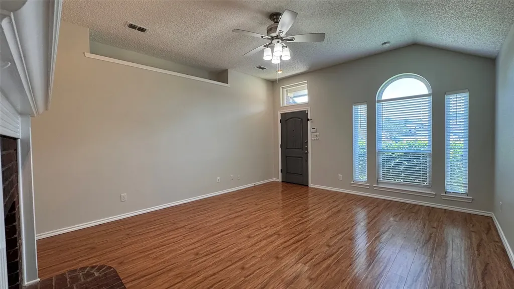 3223 Renaissance Drive Dallas TX 75287