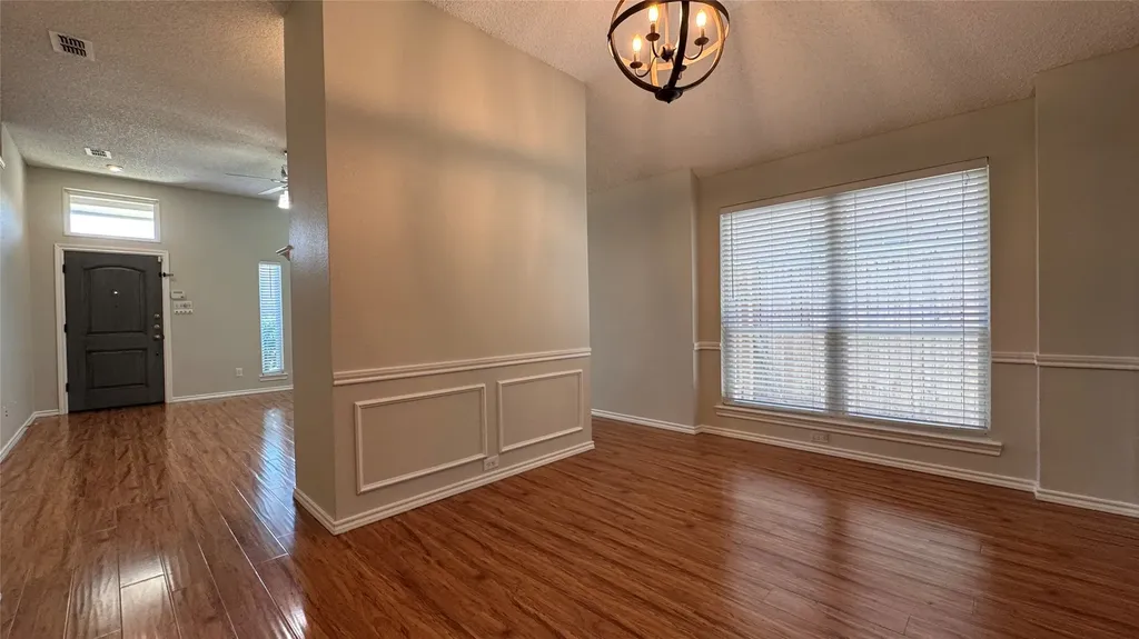 3223 Renaissance Drive Dallas TX 75287