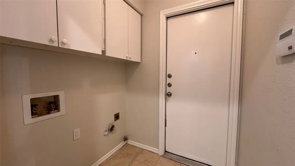 3223 Renaissance Drive Dallas TX 75287