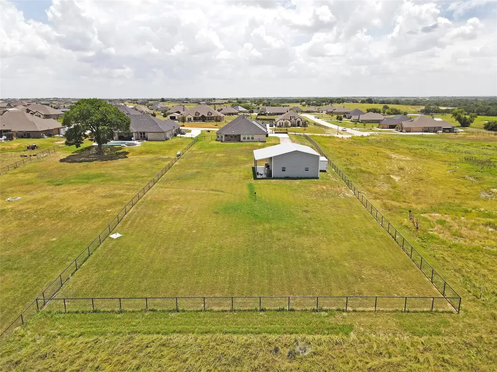 7409 Autumn Grove Lane Ponder TX 76259