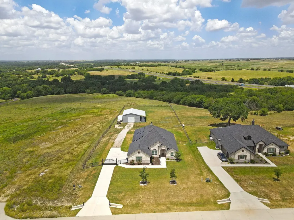 7409 Autumn Grove Lane Ponder TX 76259