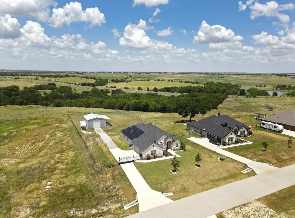 7409 Autumn Grove Lane Ponder TX 76259