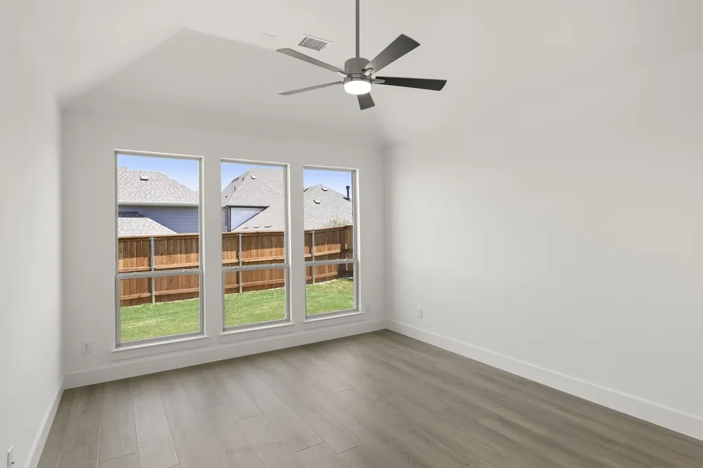 1227 Stone Cliff Drive Lucas TX 75098