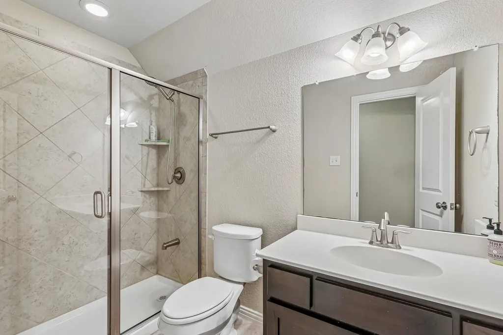 1828 Houghton Drive Mckinney TX 75072
