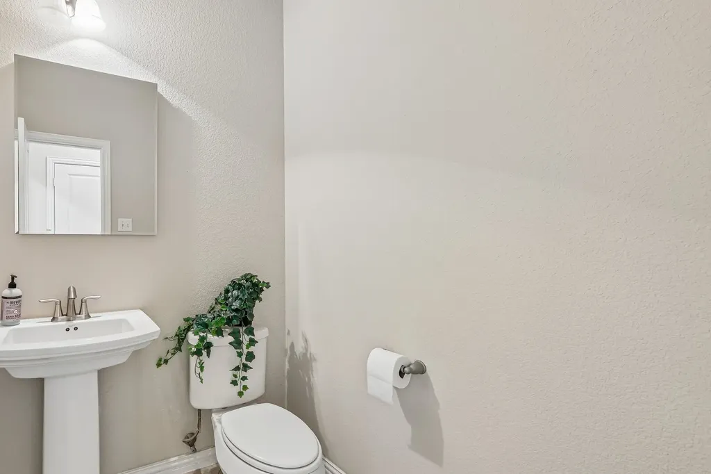 1828 Houghton Drive Mckinney TX 75072