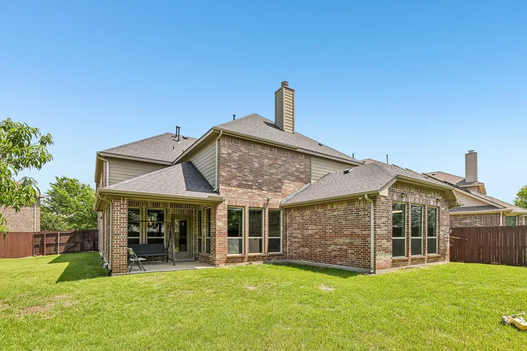 1828 Houghton Drive Mckinney TX 75072