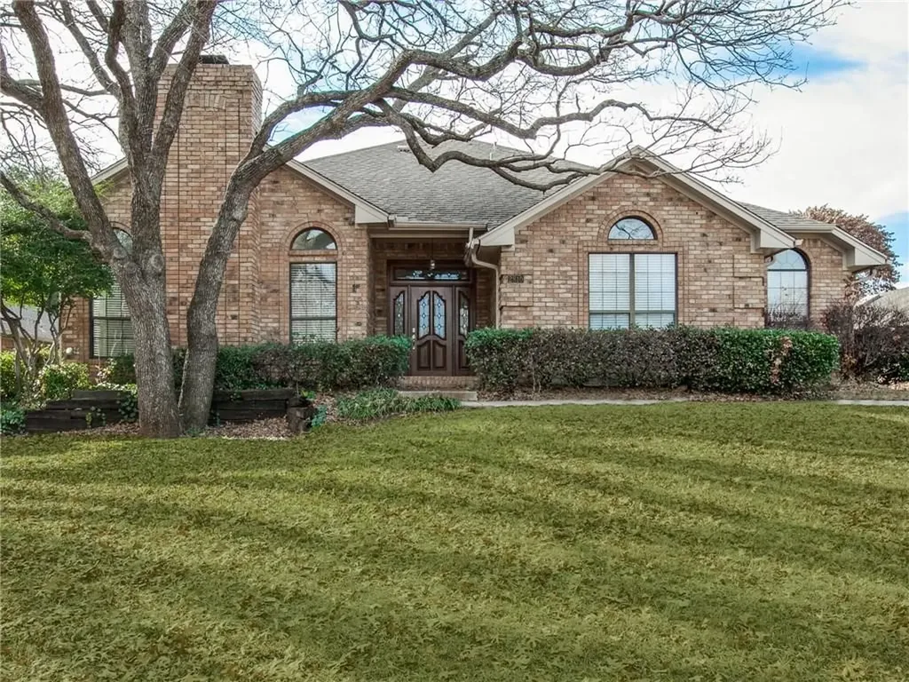 2810 Scarborough Court Grapevine TX 76051