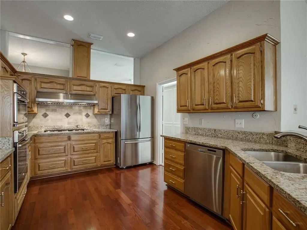 2810 Scarborough Court Grapevine TX 76051