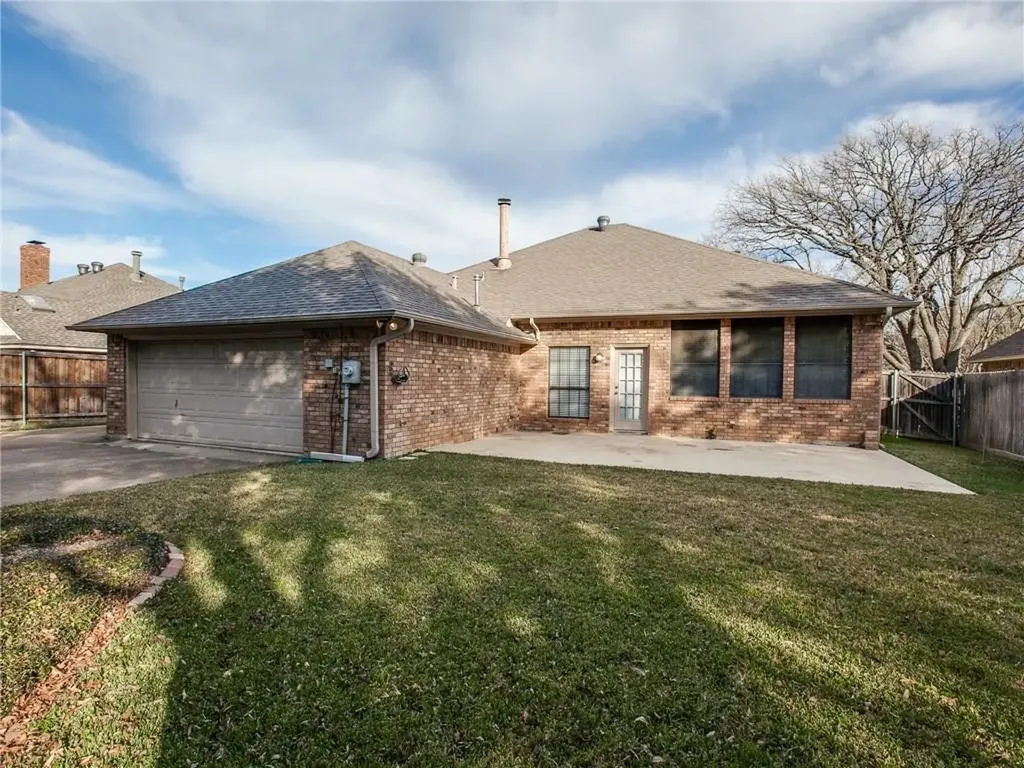 2810 Scarborough Court Grapevine TX 76051