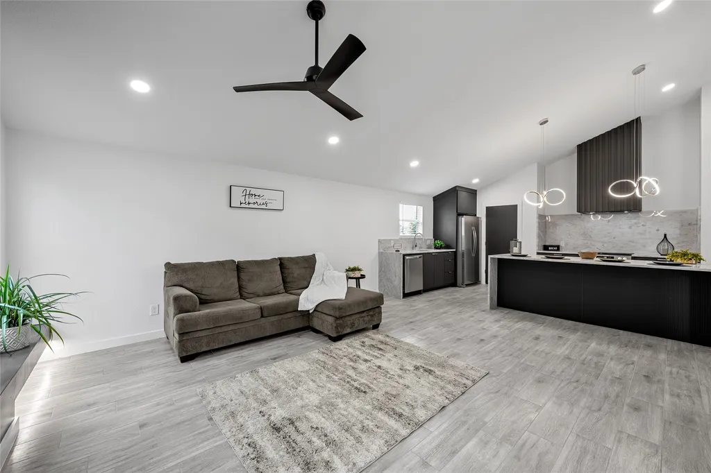 476 Paso Fino Street Waco TX 76706