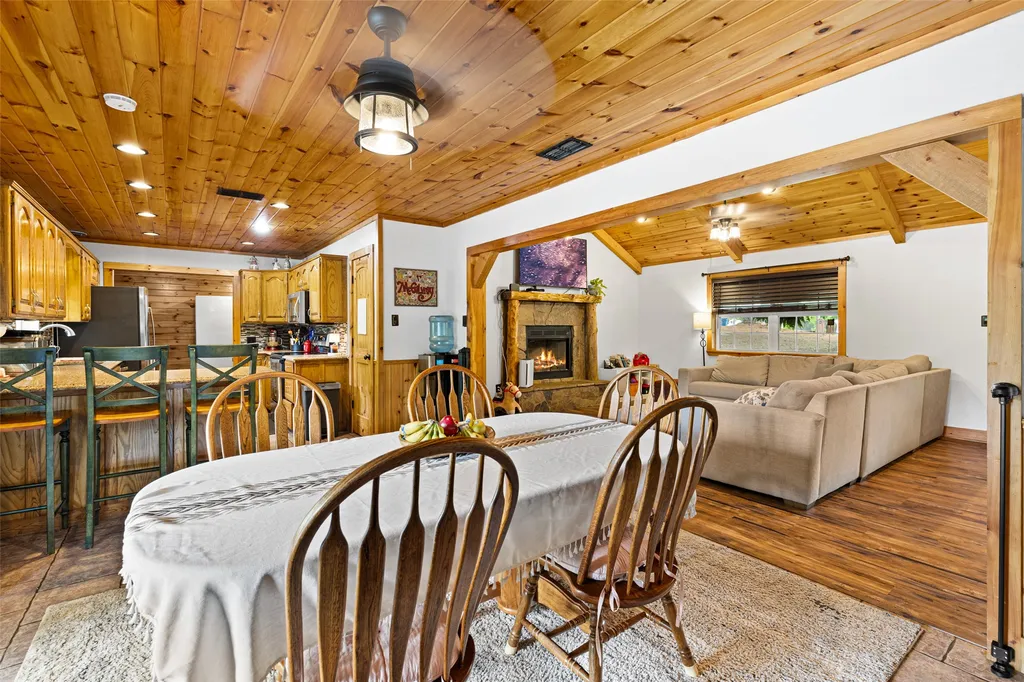 113 Dearing Creek Road Gladewater TX 75647