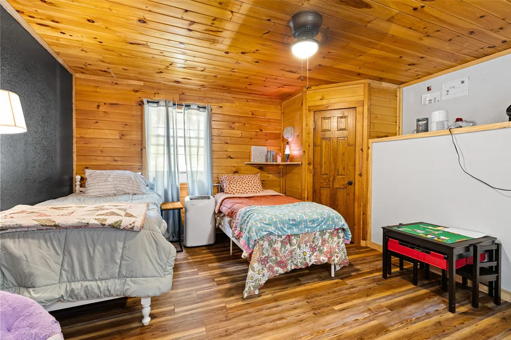 113 Dearing Creek Road Gladewater TX 75647