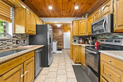 113 Dearing Creek Road Gladewater TX 75647