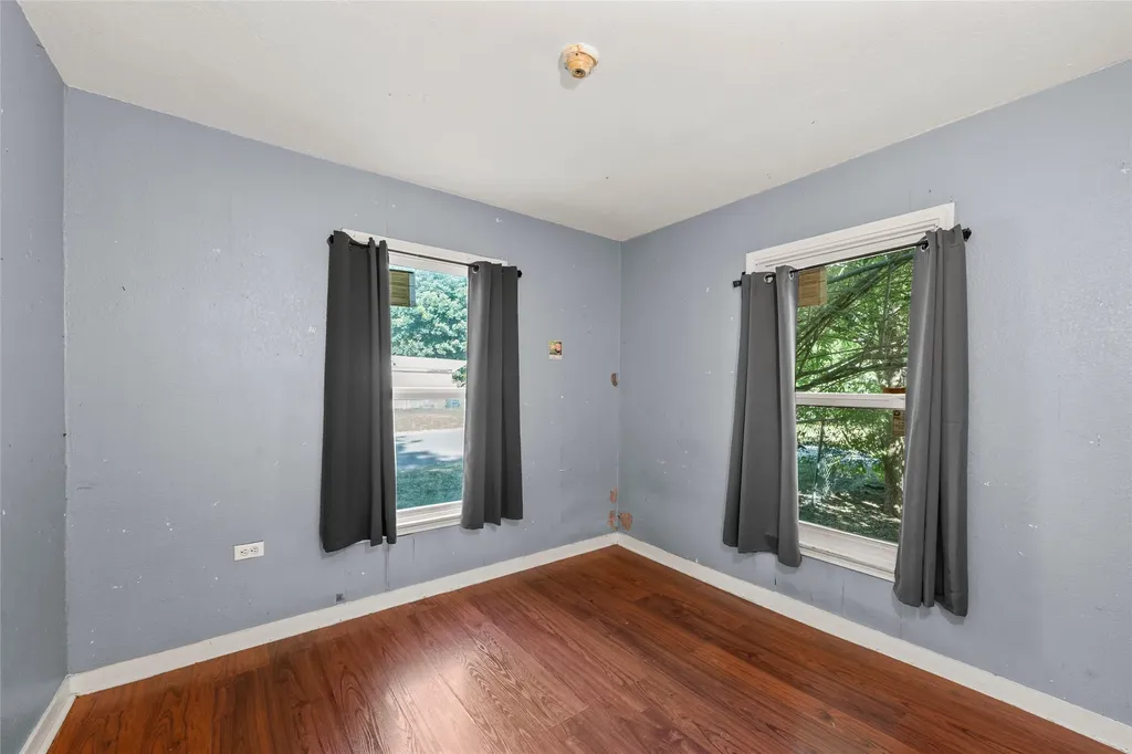 2225 Mitchell Avenue Waco TX 76708