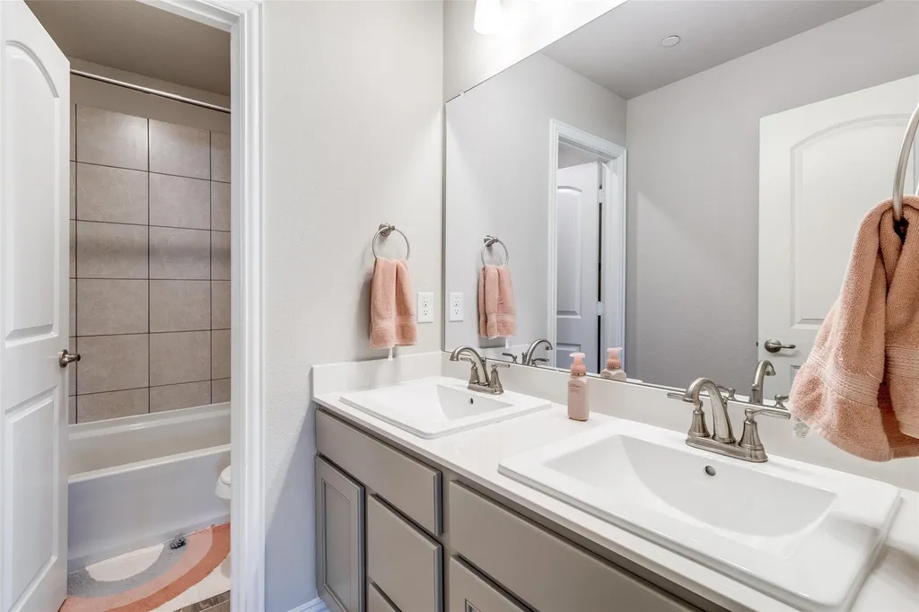 2921 Mare Drive Mesquite TX 75150