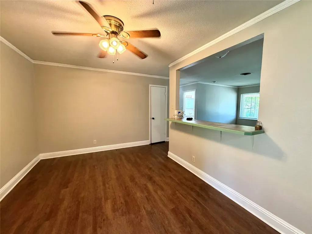 3720 Eastridge Haltom City TX 76117