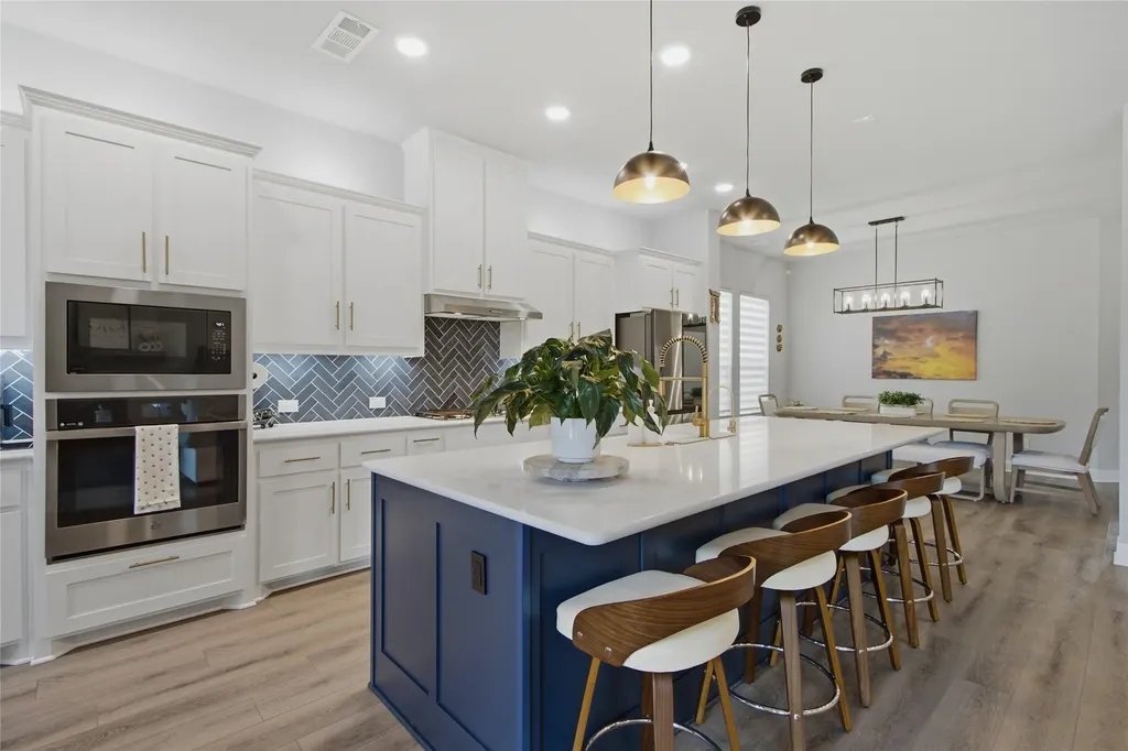 1520 Arrowwood Ridge Northlake TX 76226
