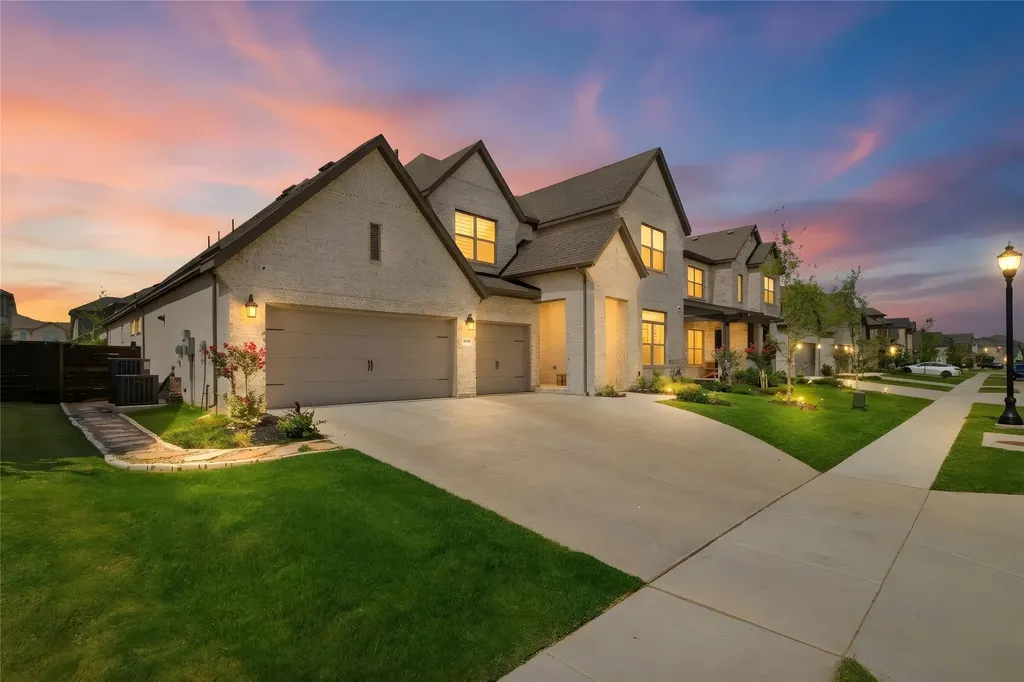 1520 Arrowwood Ridge Northlake TX 76226