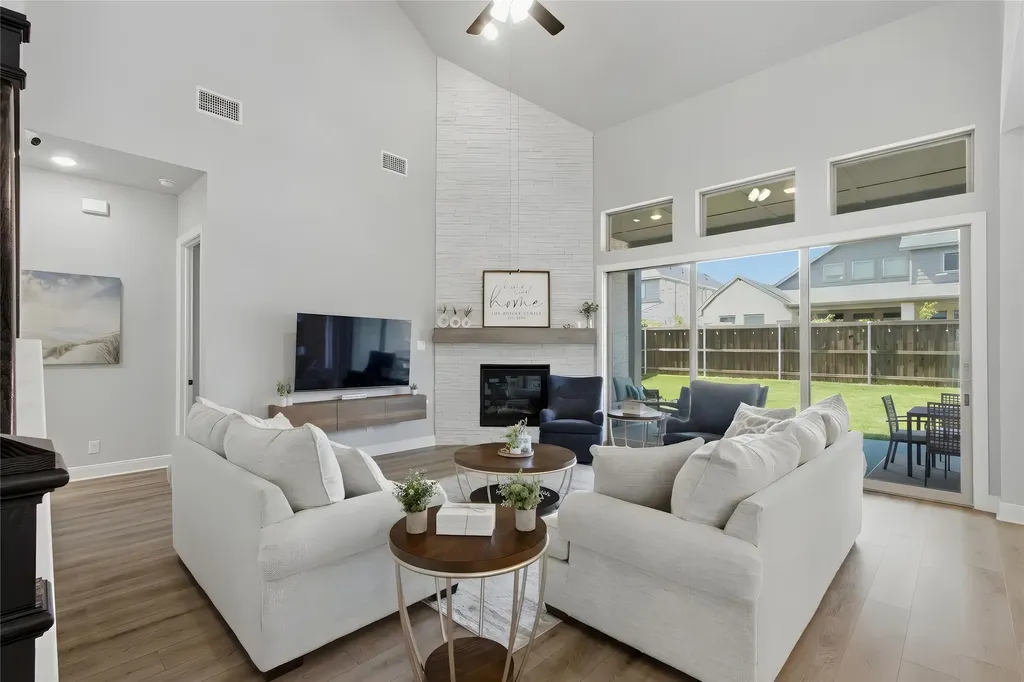 1520 Arrowwood Ridge Northlake TX 76226