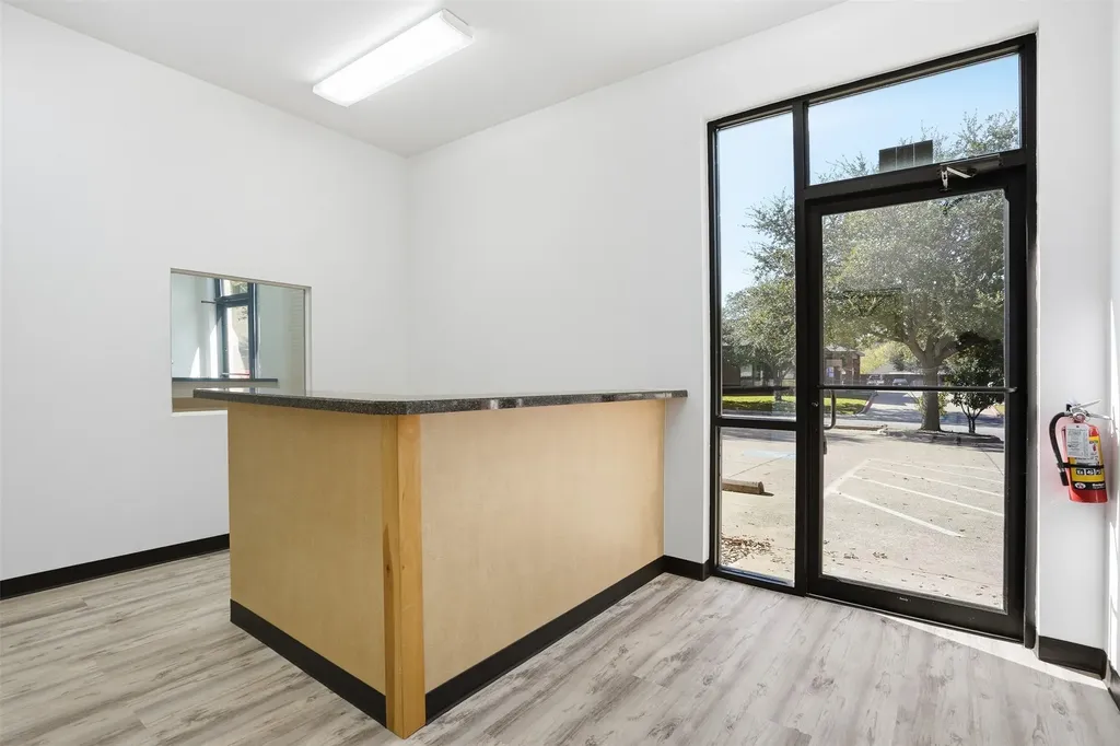 983 Whitehead Drive Granbury TX 76048