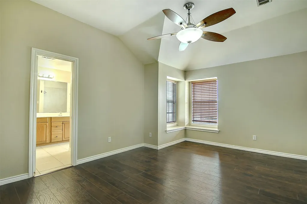 12816 Seaside Drive Fort Worth TX 76040