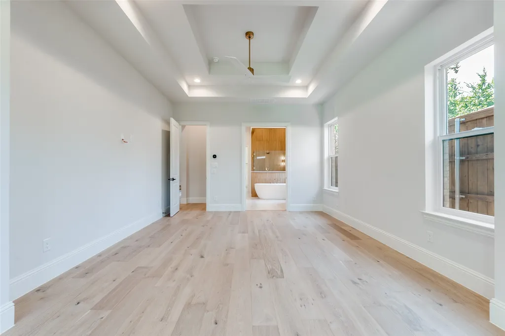 3845 Van Ness Lane Dallas TX 75220