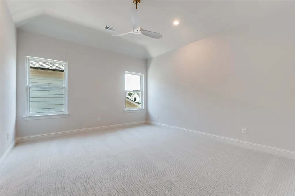 3845 Van Ness Lane Dallas TX 75220