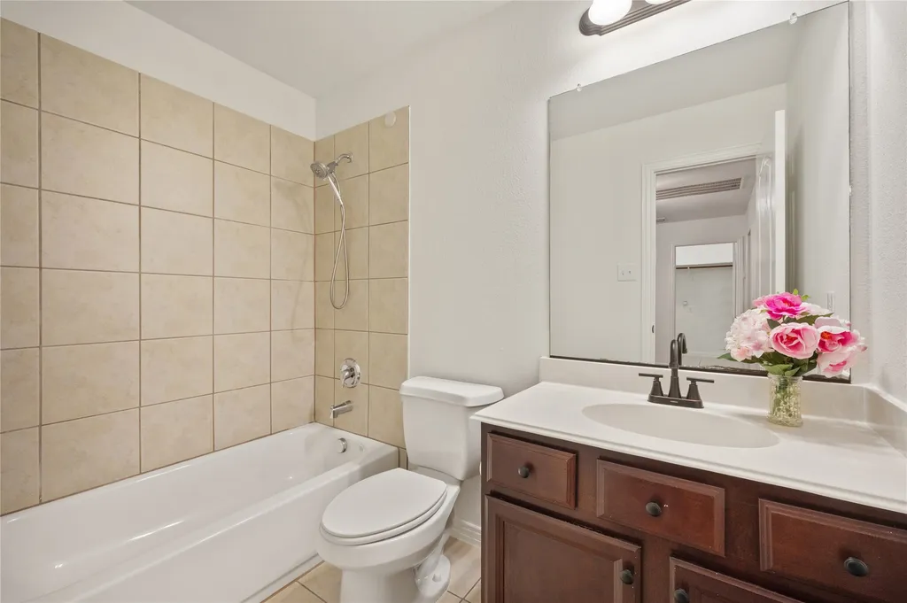 2661 Jacobson Drive Lewisville TX 75067