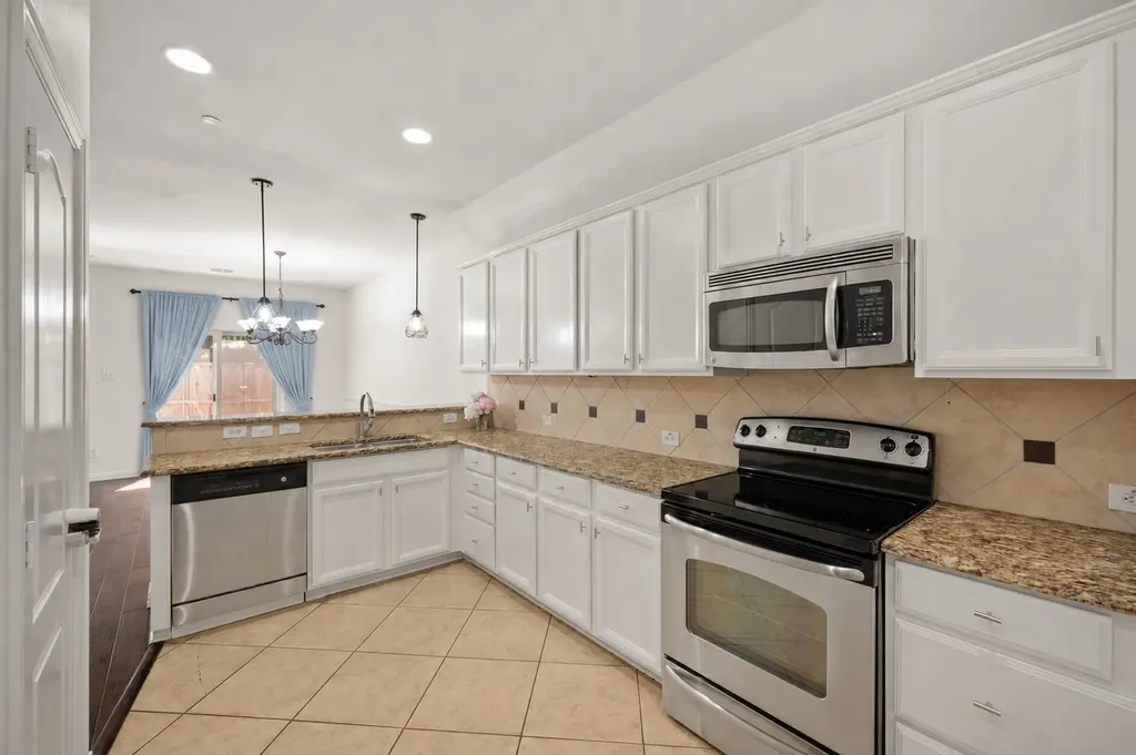 2661 Jacobson Drive Lewisville TX 75067
