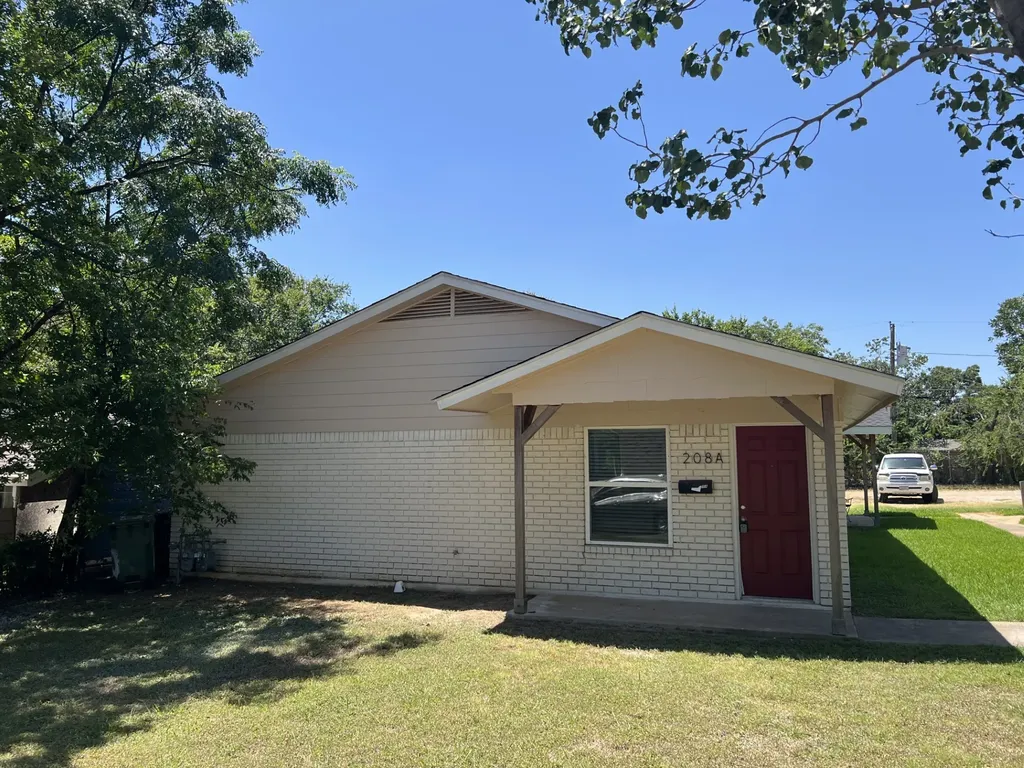 208 Hosack Street Arlington TX 76010