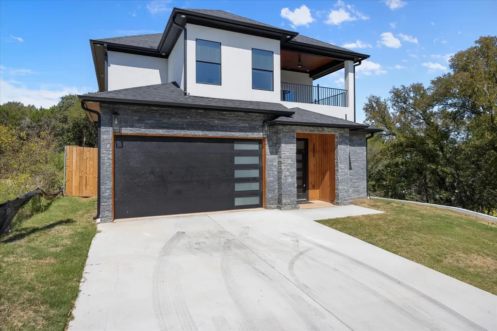 3605 Flint Rock Circle Granbury TX 76048