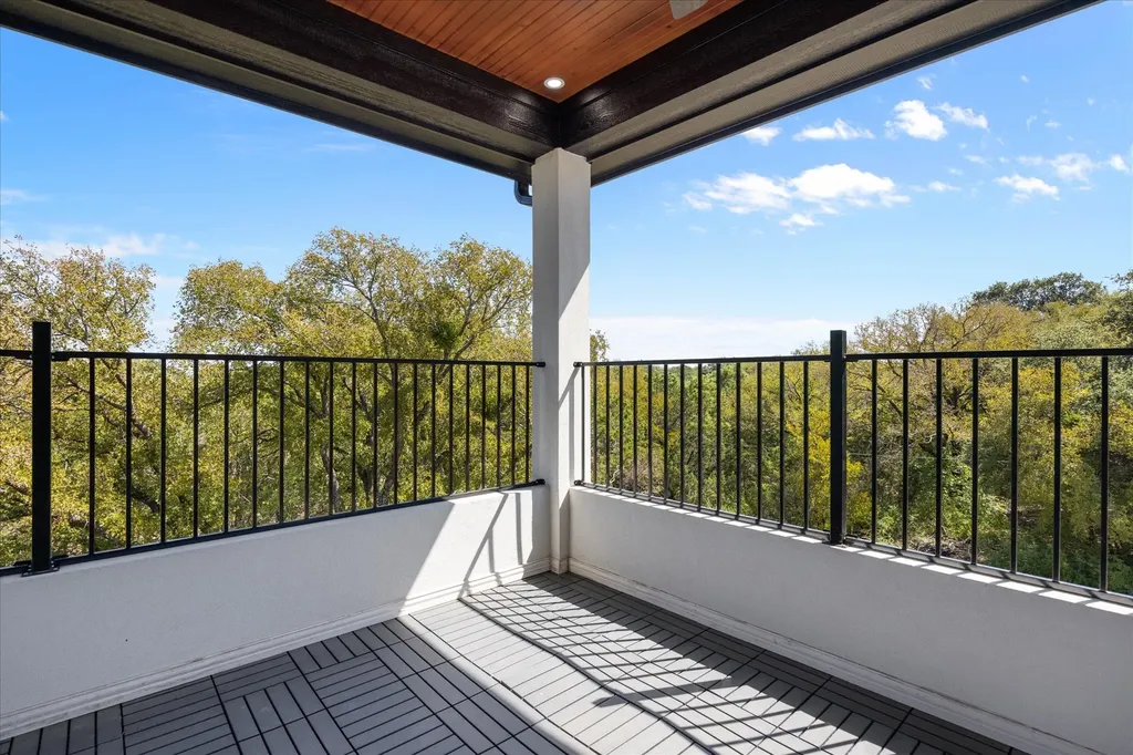 3605 Flint Rock Circle Granbury TX 76048