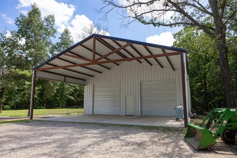 1756 County Road 45080 Road Powderly TX 75473