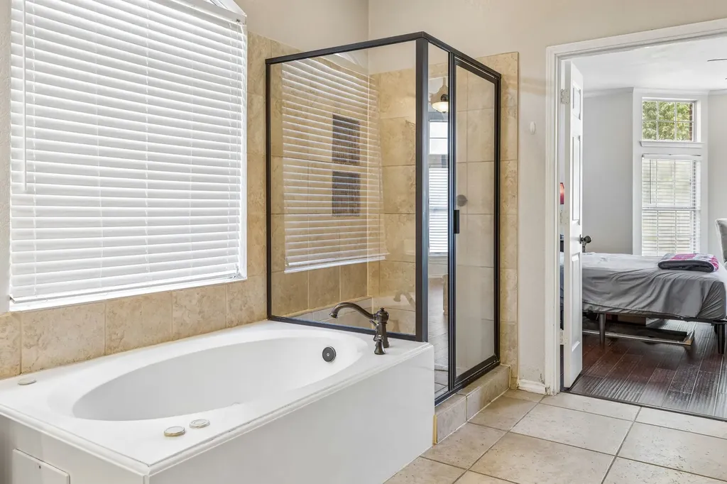 8710 Creekside Drive Rowlett TX 75089