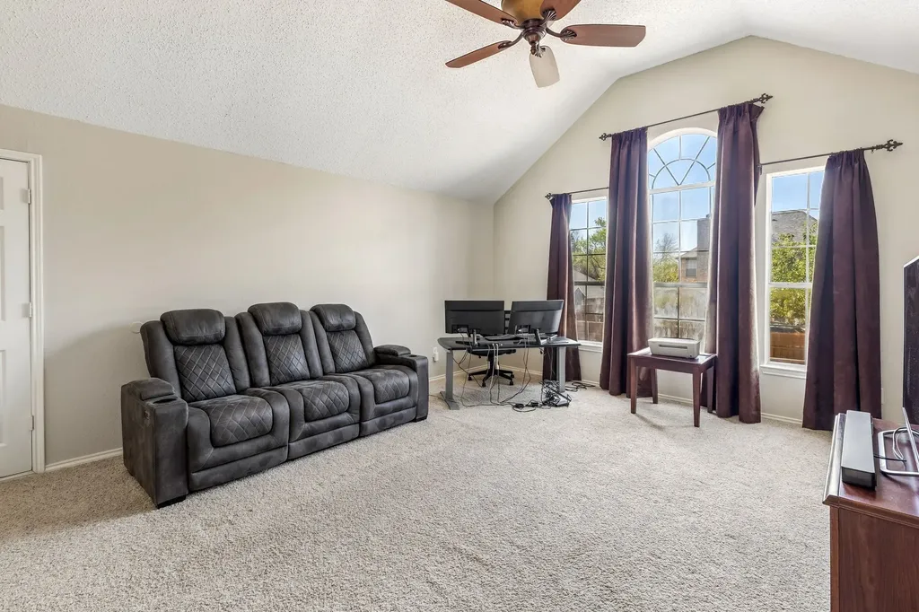 8710 Creekside Drive Rowlett TX 75089