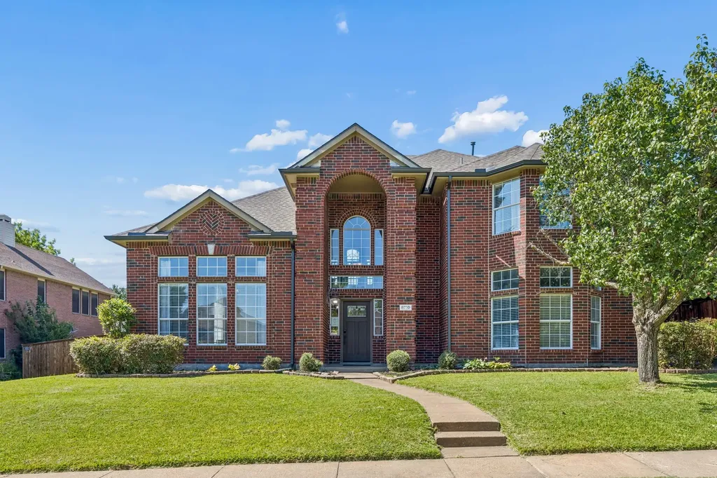 8710 Creekside Drive Rowlett TX 75089