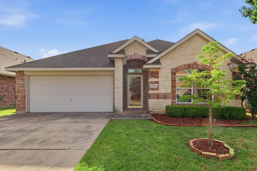 4709 Redbud Drive Denton TX 76208