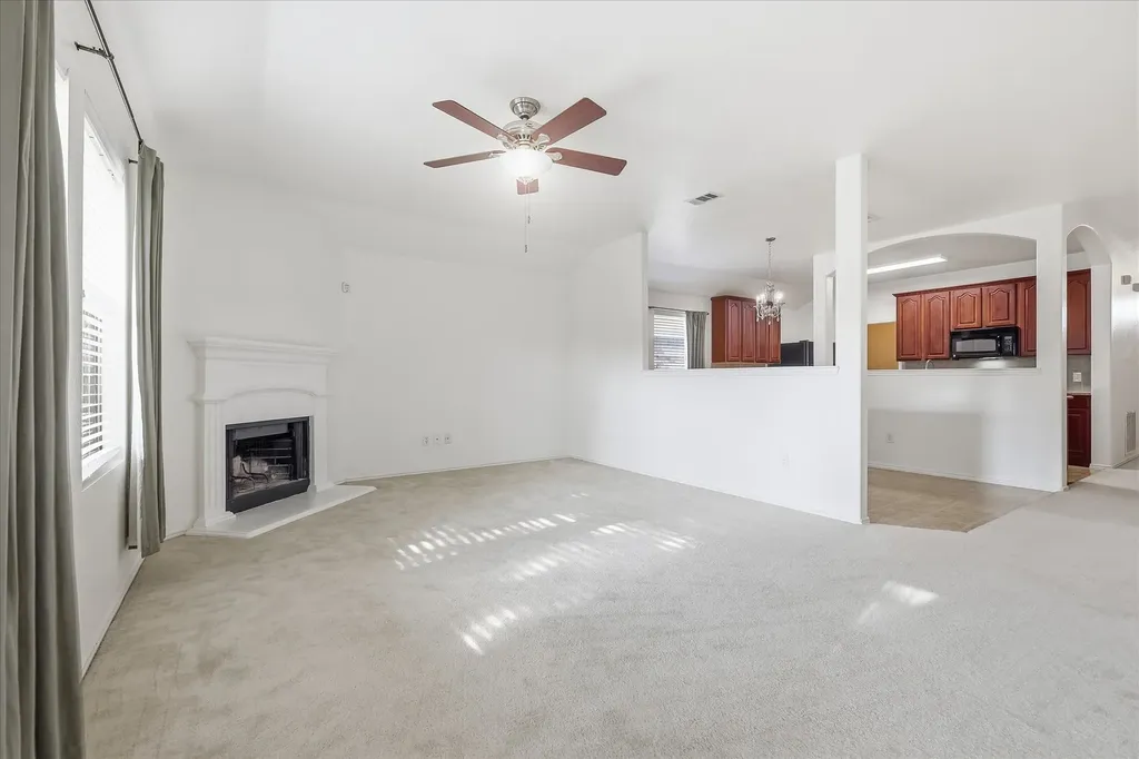 4709 Redbud Drive Denton TX 76208