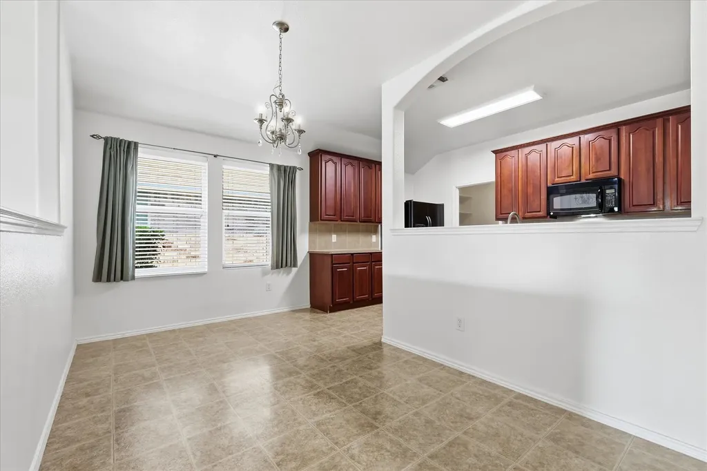 4709 Redbud Drive Denton TX 76208