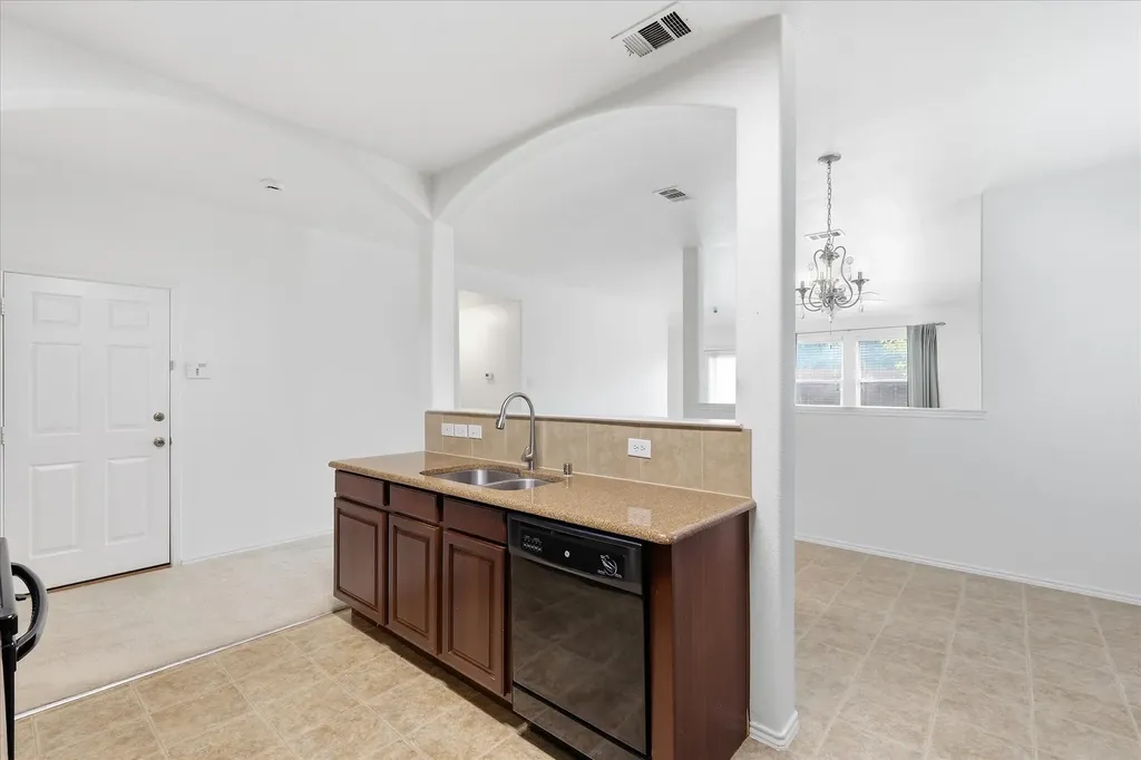 4709 Redbud Drive Denton TX 76208