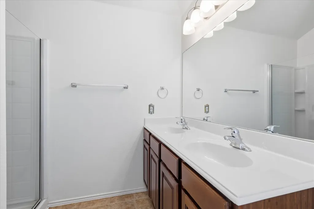 4709 Redbud Drive Denton TX 76208