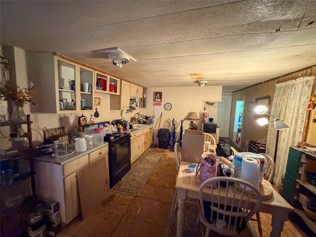 719 E Bullock Street Denison TX 75021