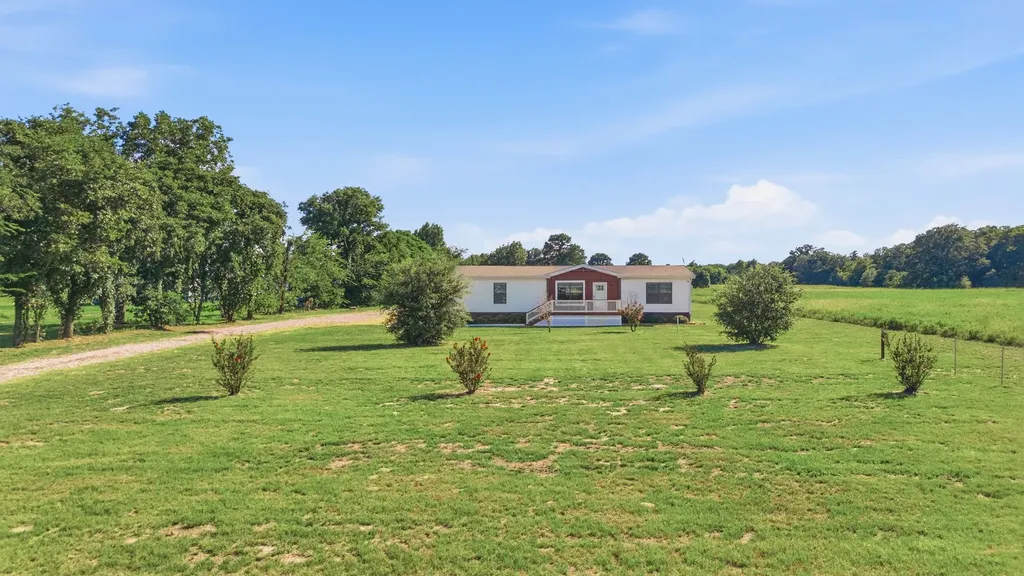 719 Vz County Road 4418 Canton TX 75103