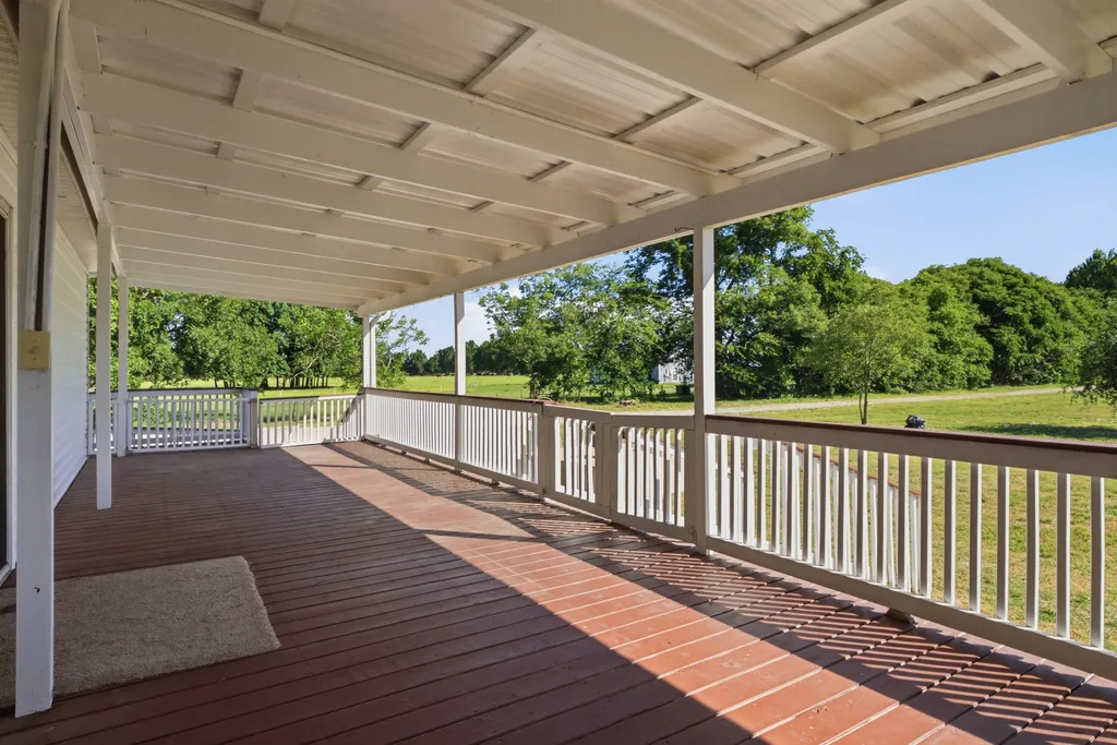 719 Vz County Road 4418 Canton TX 75103