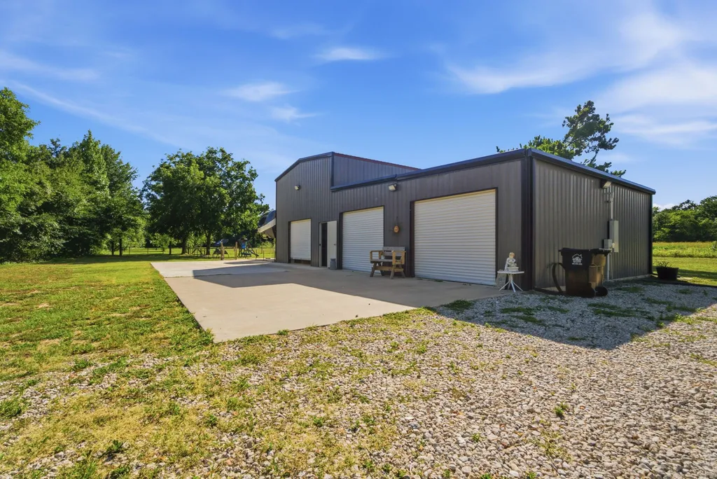 719 Vz County Road 4418 Canton TX 75103