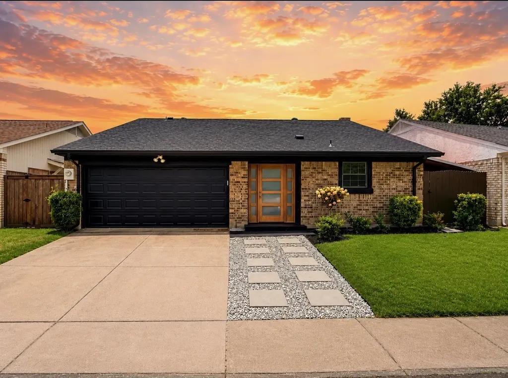 2212 Benbrook Drive Carrollton TX 75007